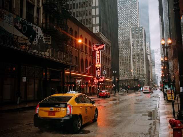 Ahmedabad to Mahabaleshwar Taxi Fare