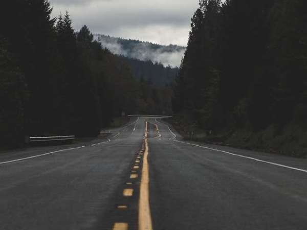 Ahmedabad to Manali Taxi Fare