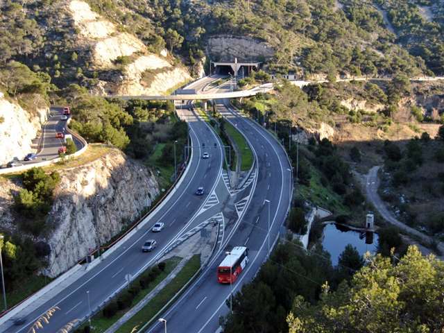 Delhi to Kedarnath Taxi Fare