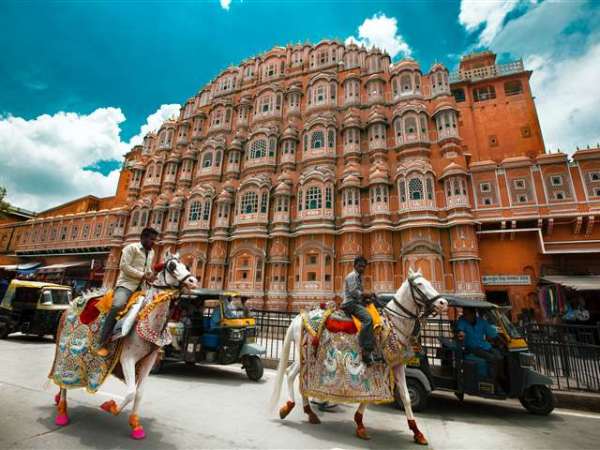 Jaipur to Vrindavan Taxi Fare