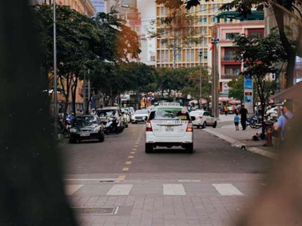 Kochi Airport to Sabarimala Taxi Fare