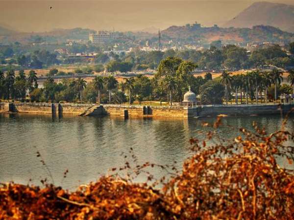 Kolkata to Shirdi Taxi Fare