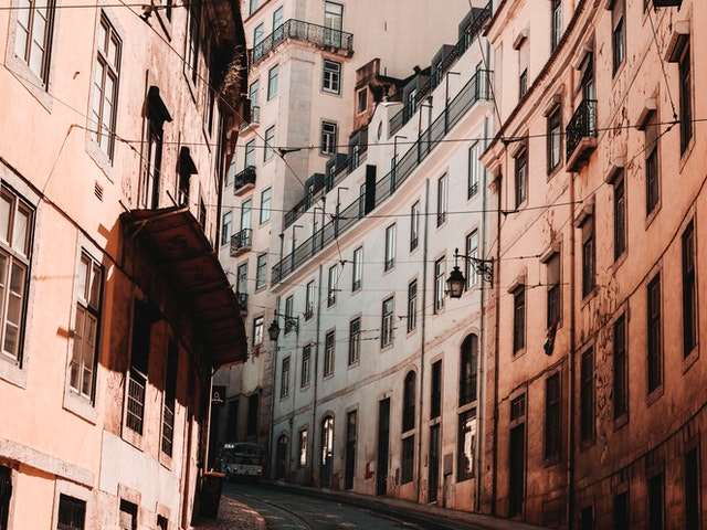 Ludhiana to Shirdi Taxi Fare