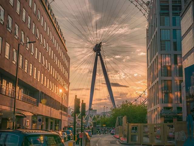 Vadodara to Shirdi Taxi Fare