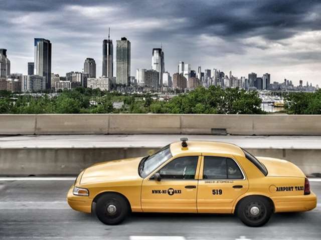Taxi Rental in Dadar and Nagar Haveli