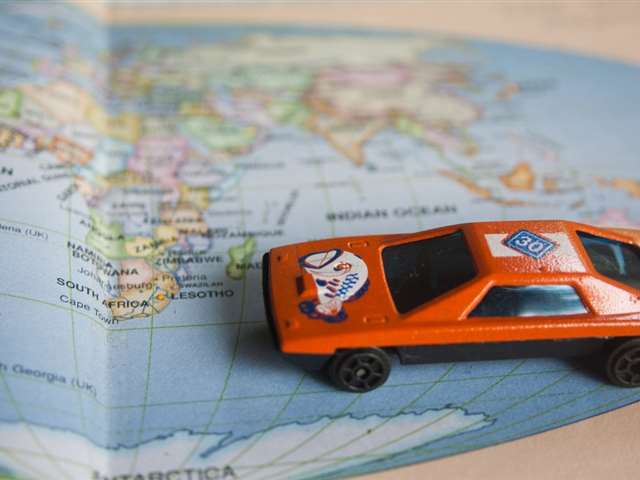 Taxi Rental in Uttar Pradesh